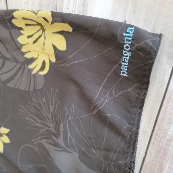 Patagonia Stretch Planing Boardshorts Swim Trunks Leaf Print Mens 40 - Picture 4 of 7